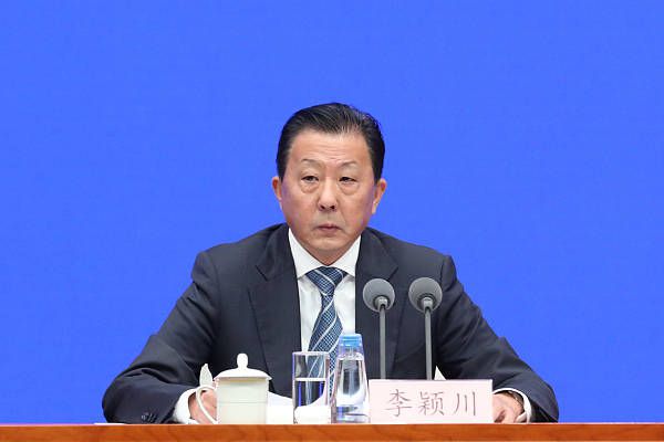 导演李炜曾走心表示，这是多代动画人的碰撞，大家共同努力、相互汲取;希望在自己没有老去的时候尽量集合所有的力量，可以让中国动画更健康地发展